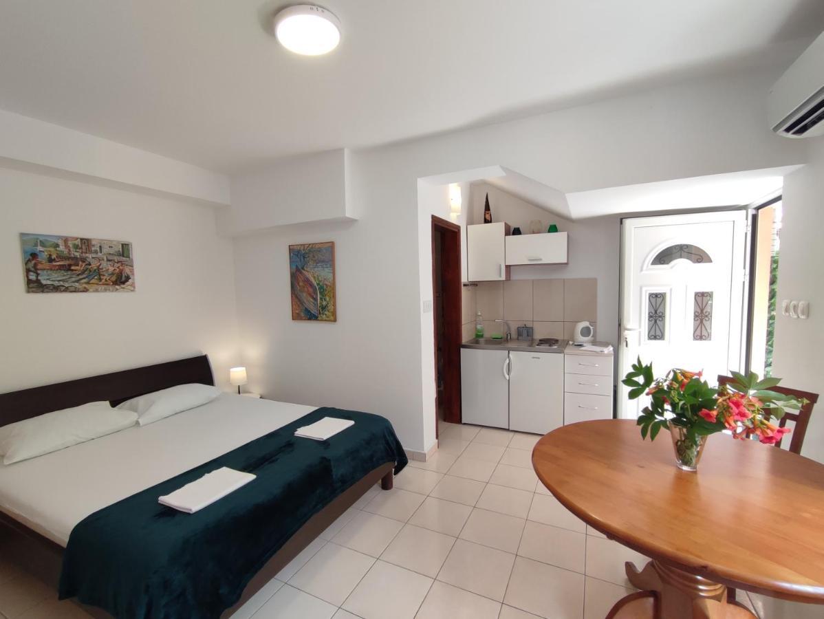 Studio Apartman Radimir Kotor Exterior photo