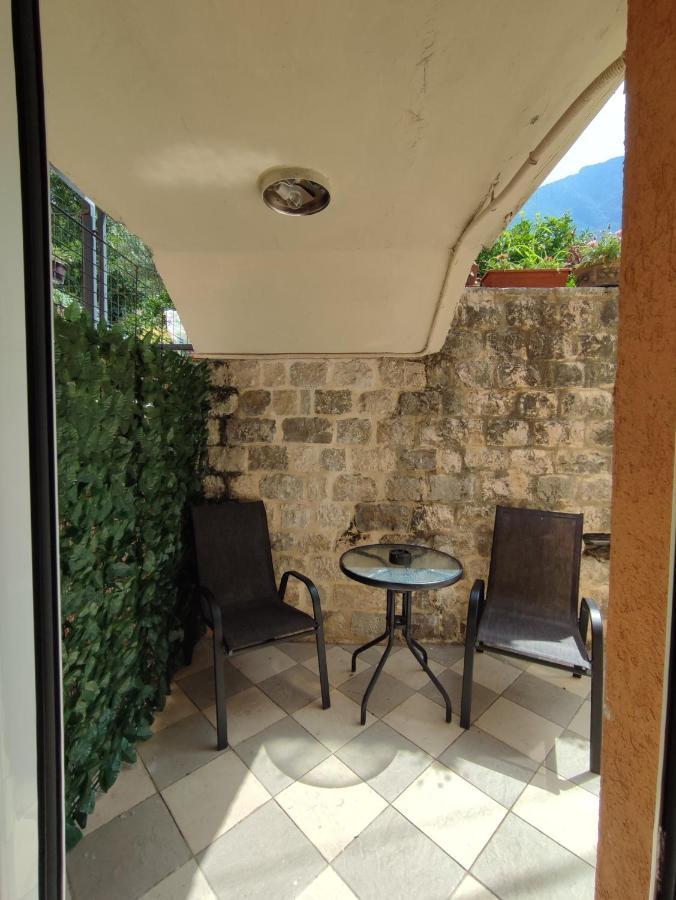 Studio Apartman Radimir Kotor Exterior photo