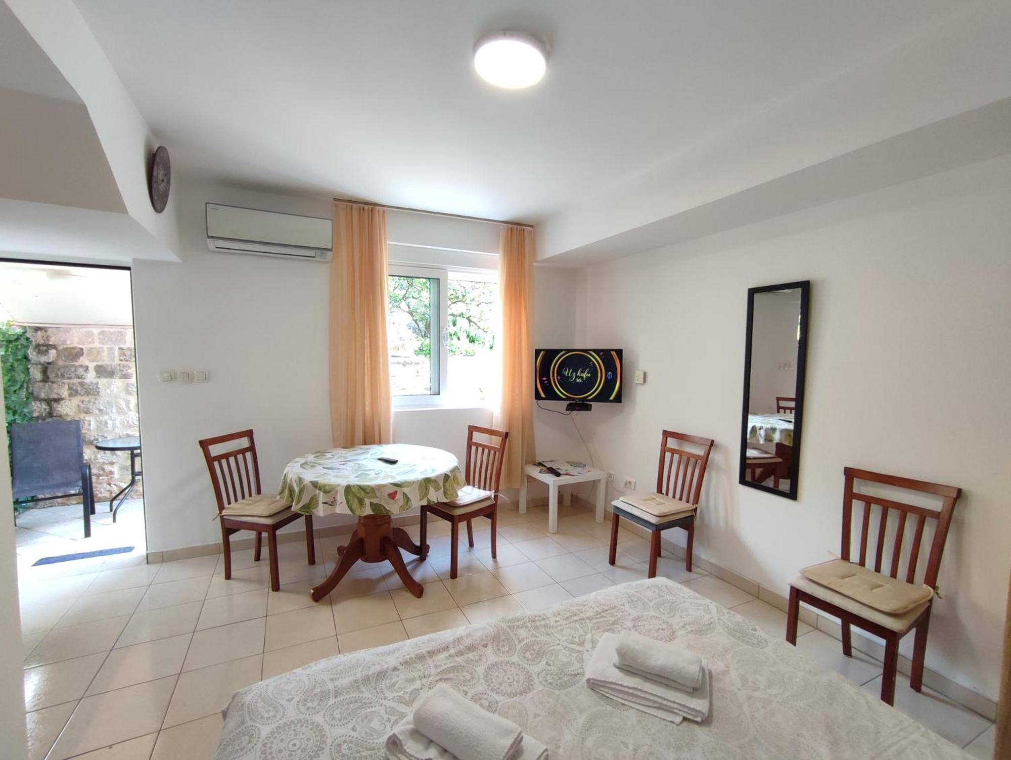 Studio Apartman Radimir Kotor Exterior photo